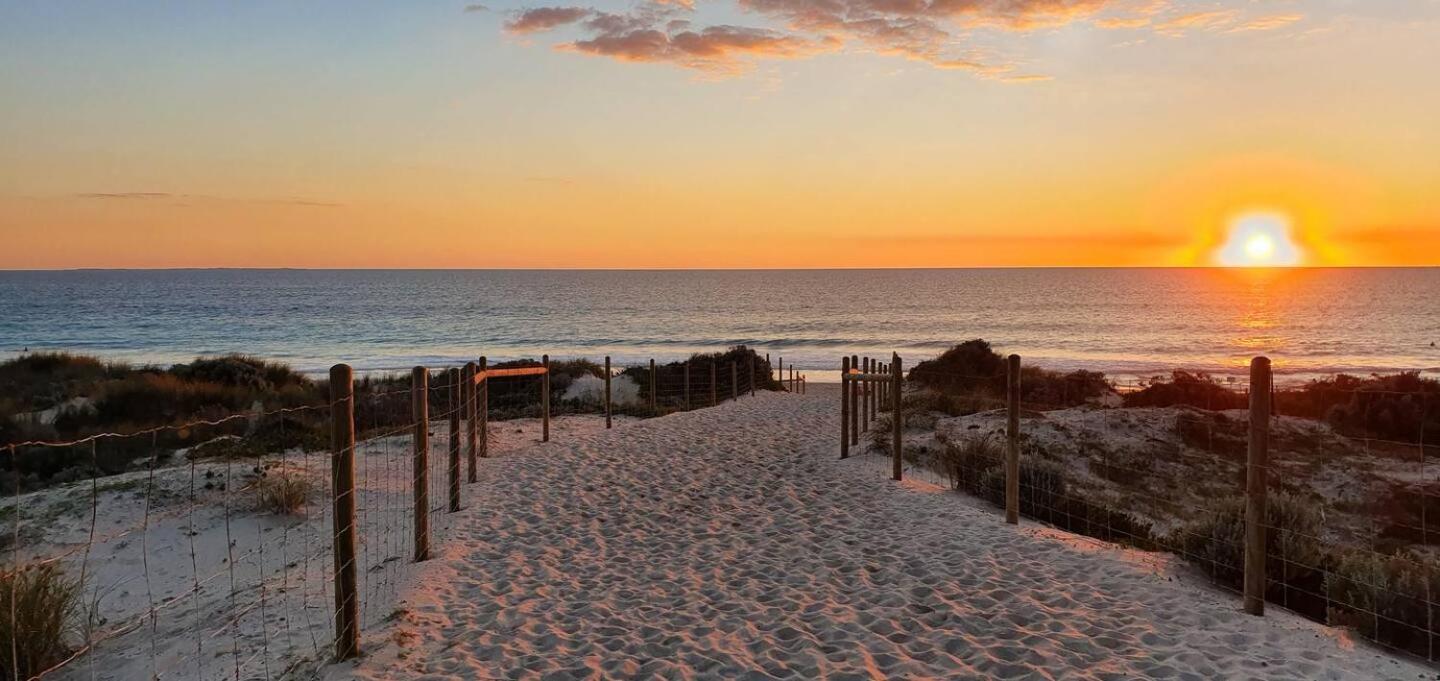 Sandcastles At The Beach Outstanding Location! Perth Bagian luar foto